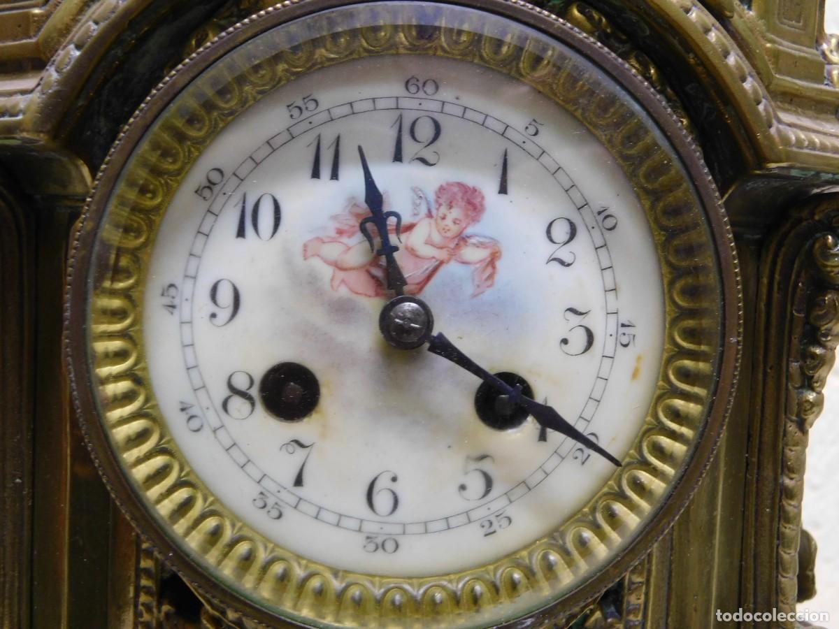 Relojes de carga manual: RELOJ SOBREMESA BRONCE CON CANDELABROS - Foto 11