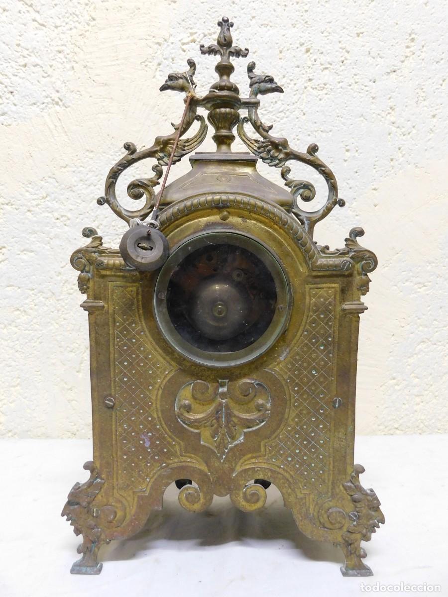 Relojes de carga manual: RELOJ SOBREMESA BRONCE CON CANDELABROS - Foto 10