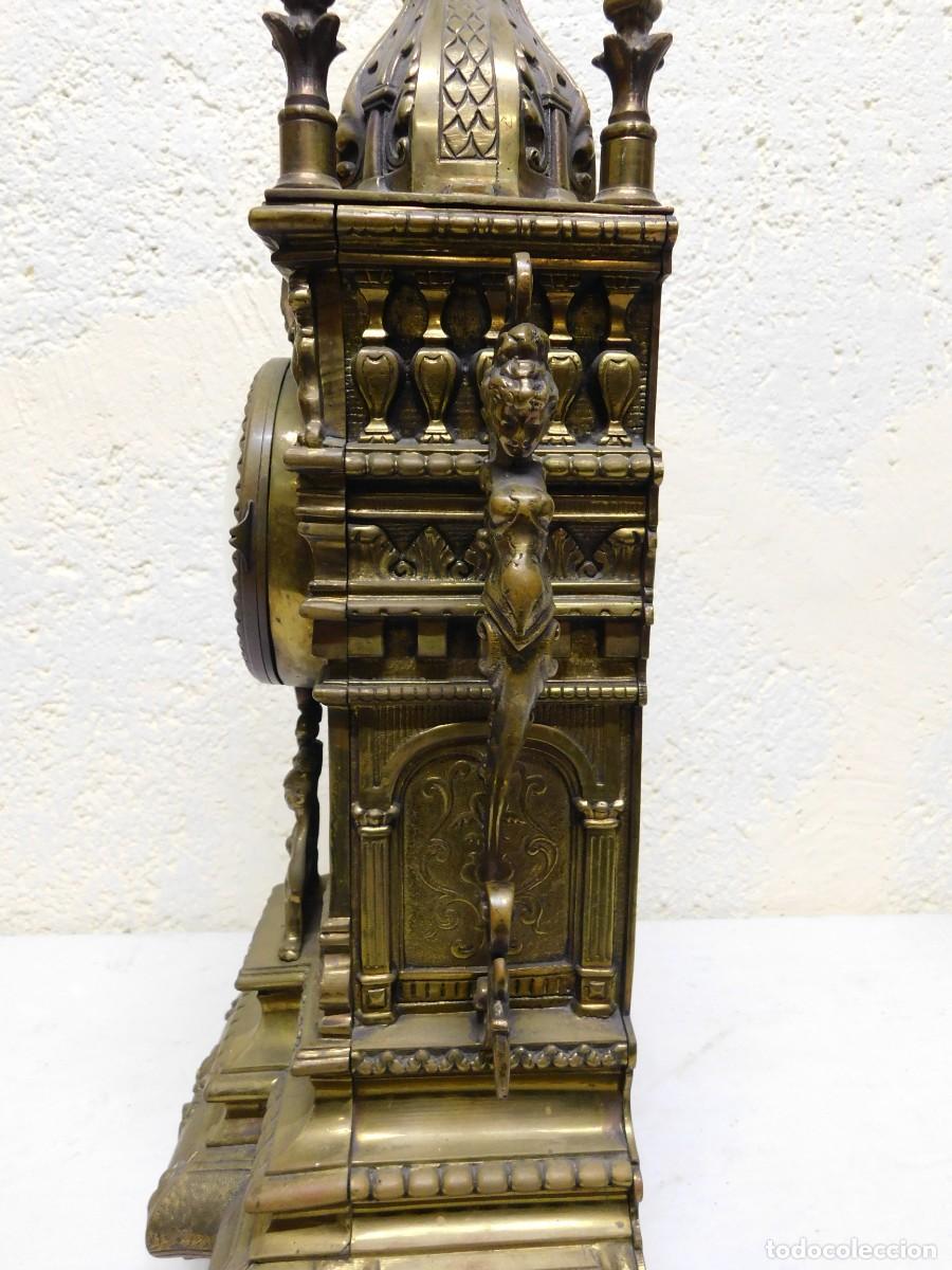 Relojes de carga manual: RELOJ SOBREMESA BRONCE CON CANDELABROS - Foto 11