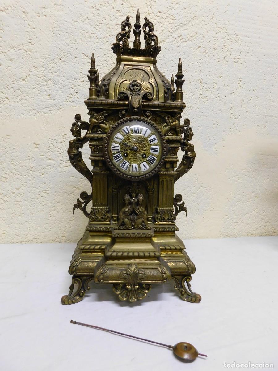 Relojes de carga manual: RELOJ SOBREMESA BRONCE CON CANDELABROS - Foto 17