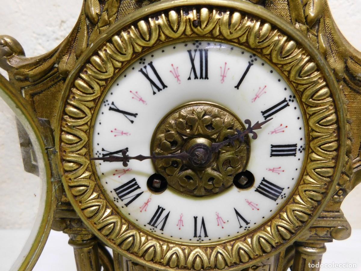 Relojes de carga manual: RELOJ SOBREMESA BRONCE CON CANDELABROS - Foto 8