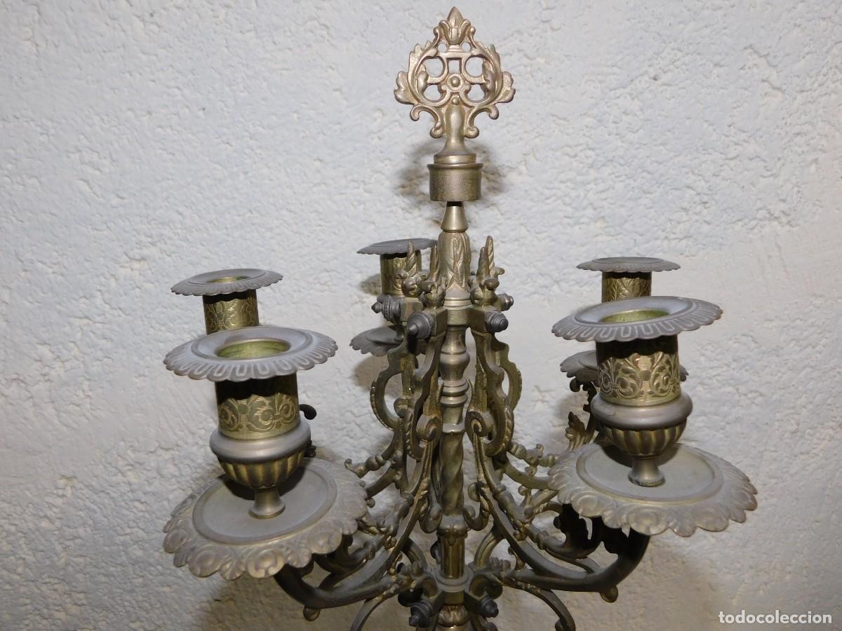 Relojes de carga manual: RELOJ SOBREMESA BRONCE CON CANDELABROS - Foto 23