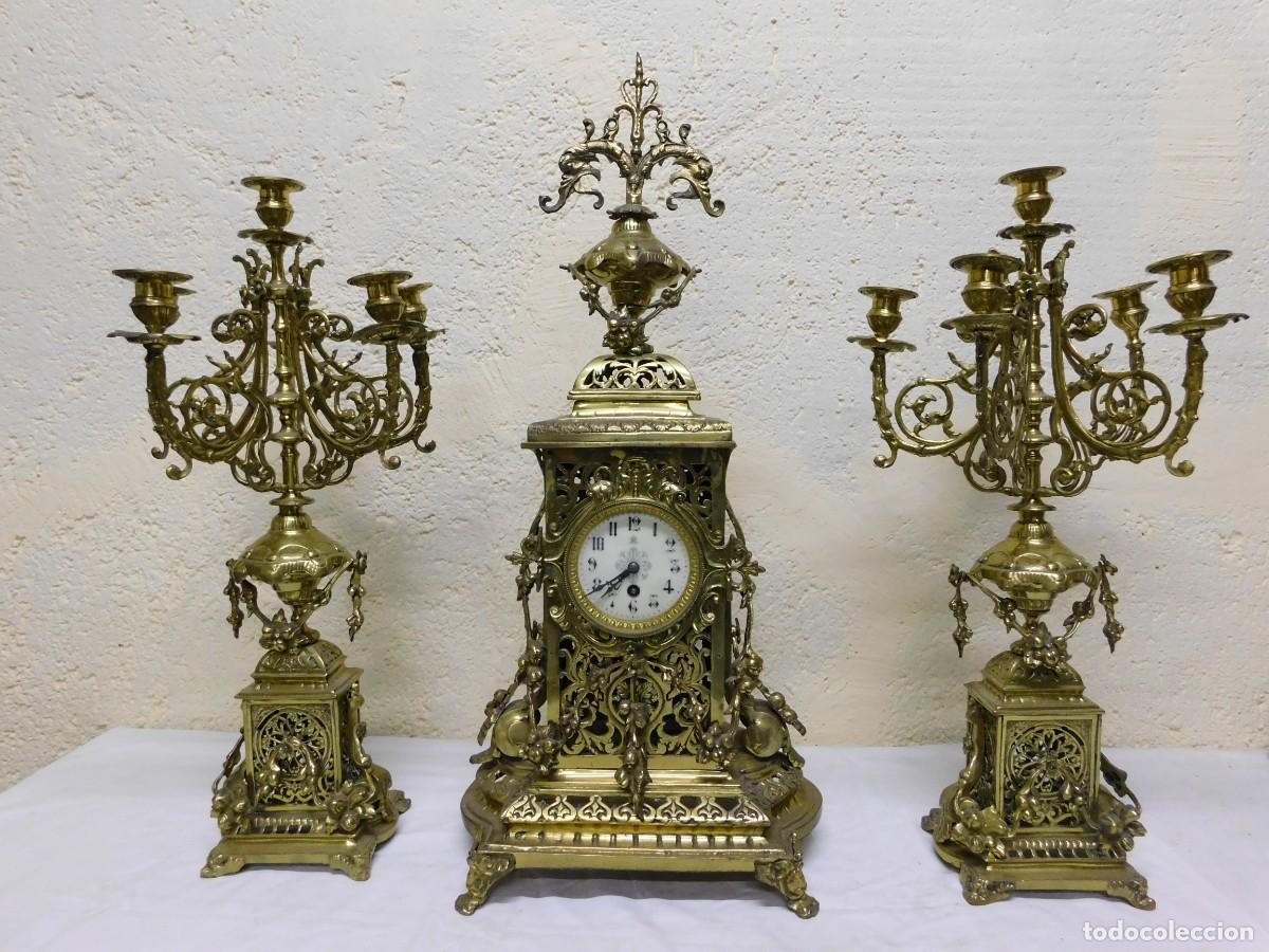 Relojes de carga manual: RELOJ SOBREMESA BRONCE CON CANDELABROS - Foto 1
