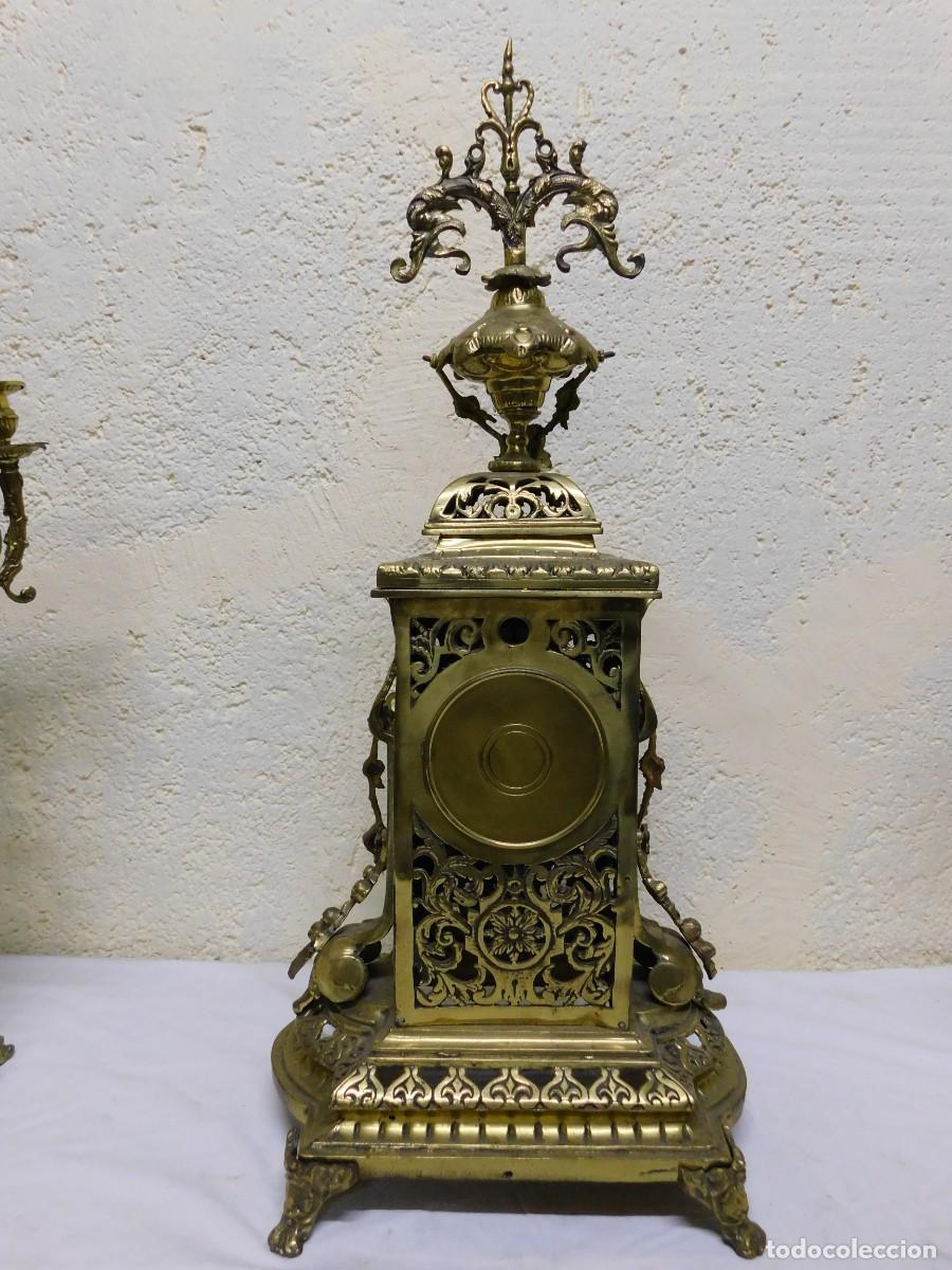 Relojes de carga manual: RELOJ SOBREMESA BRONCE CON CANDELABROS - Foto 13