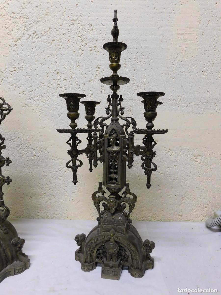 Relojes de carga manual: RELOJ SOBREMESA BRONCE CON CANDELABROS - Foto 6