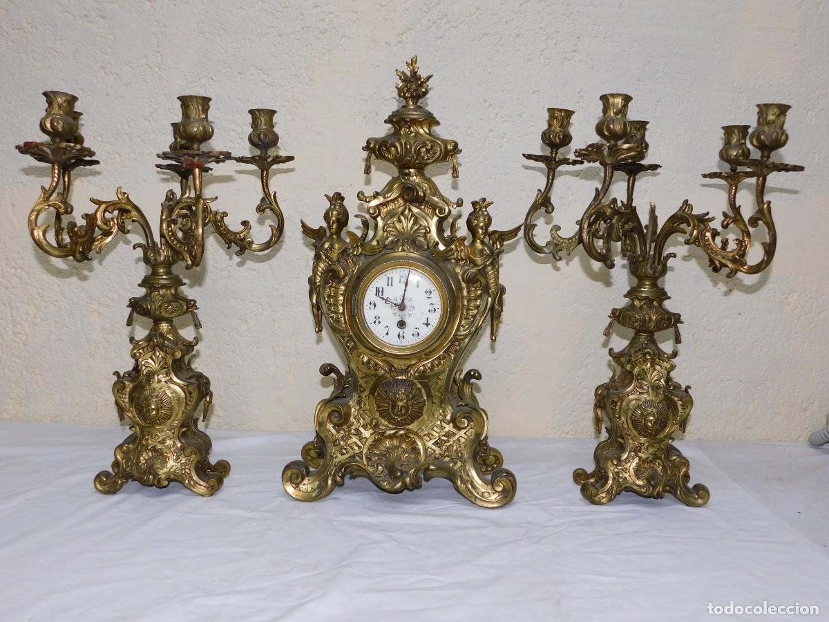 Relojes de carga manual: RELOJ SOBREMESA BRONCE CON CANDELABROS - Foto 2