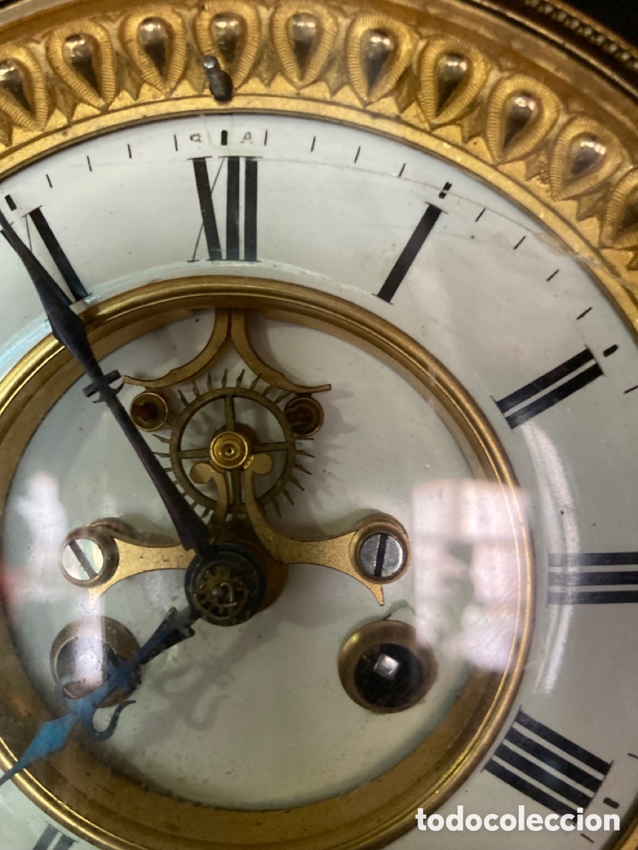 Relojes de carga manual: Antiguo reloj de chimenea. - Foto 4