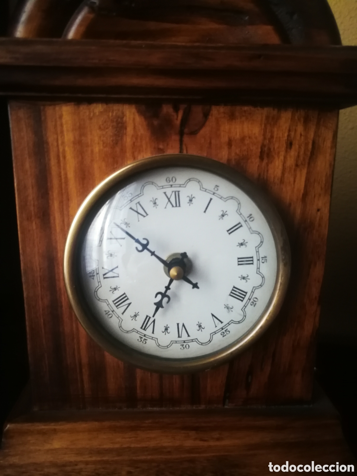 Relojes de carga manual: Reloj madera Antiguo - Foto 1