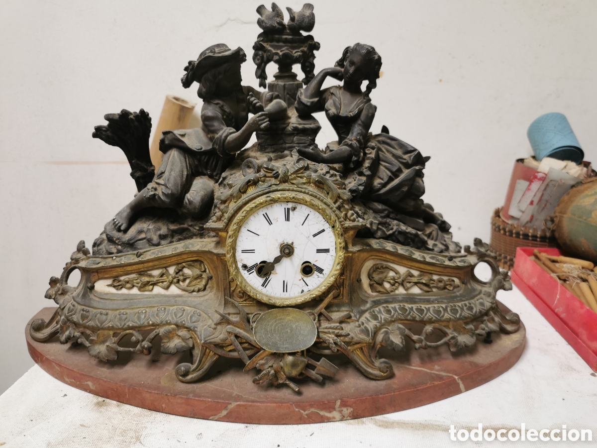 Relojes de carga manual: Reloj de sobremesa antiguo. - Foto 2