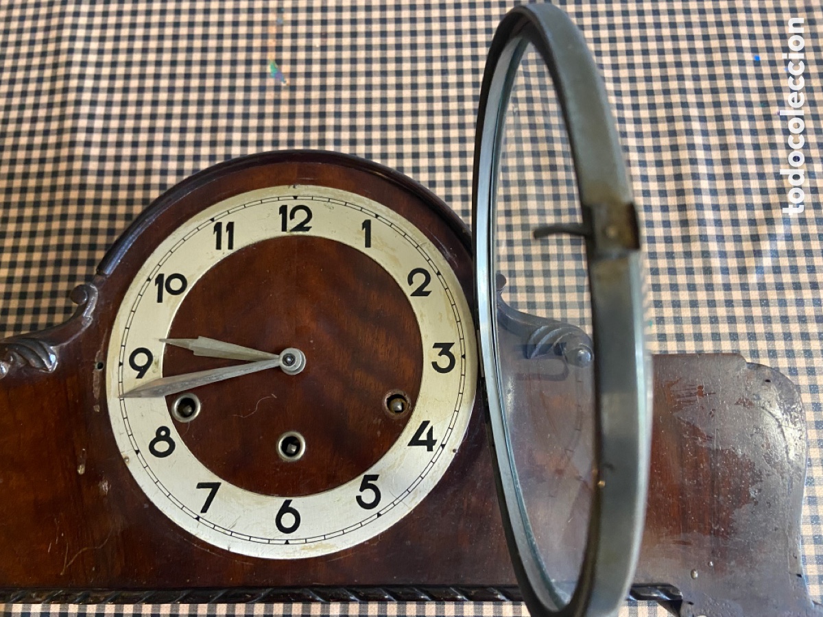 Relojes de carga manual: Antiguo reloj de mesa en madera de roble - Foto 5