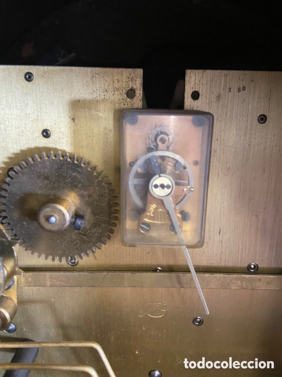 Relojes de carga manual: Antiguo reloj de mesa en madera de roble - Foto 10