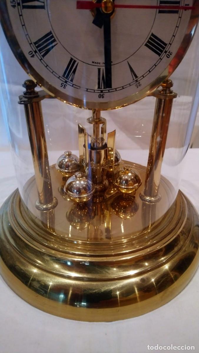 Relojes de carga manual: reloj con c&uacute;pula a pilas - Foto 4
