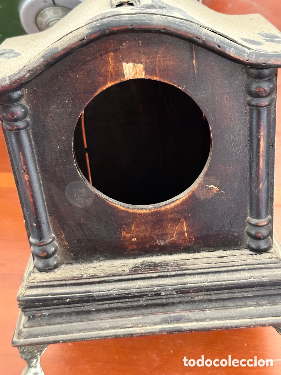 Relojes de carga manual: Antigua caja para reloj, madera - Foto 2