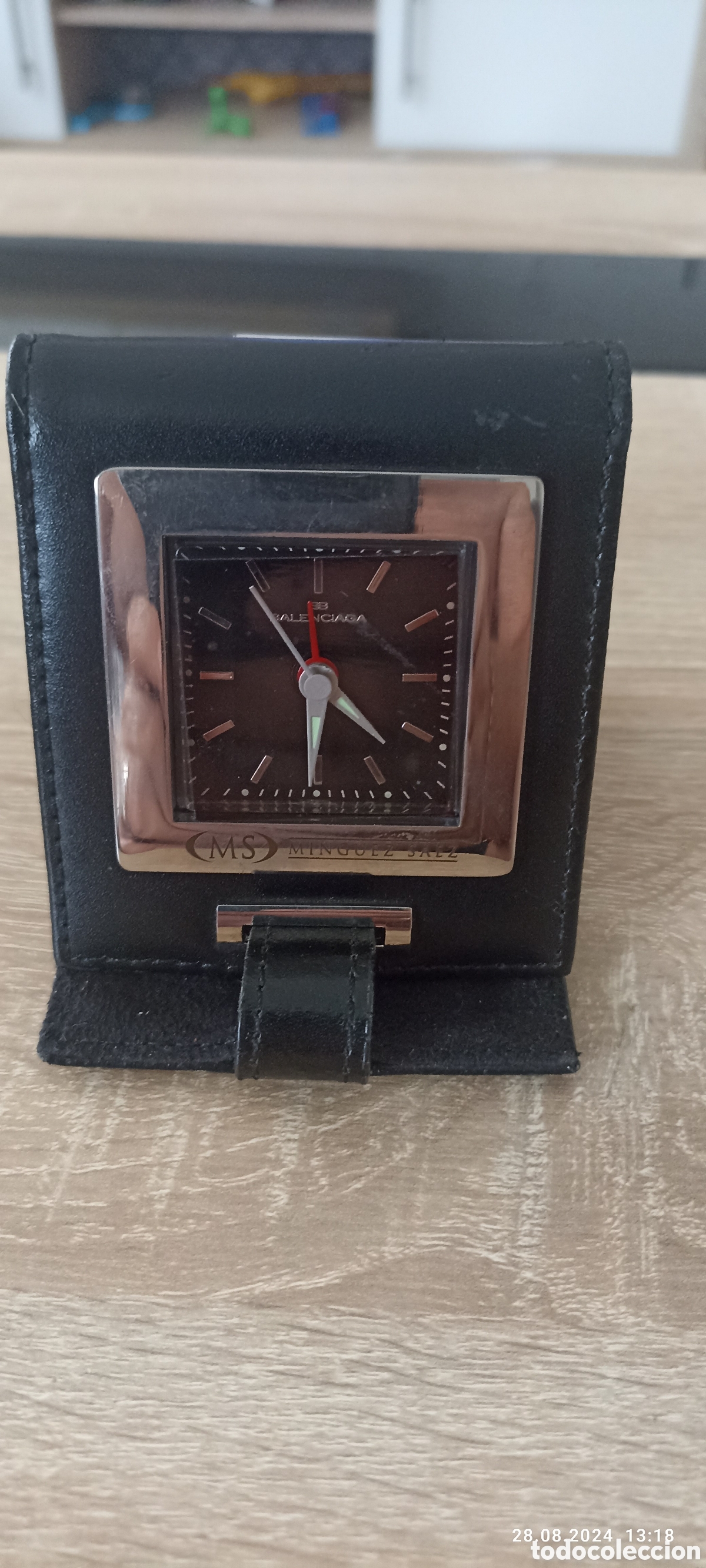 Relojes de carga manual: Reloj Balenciaga de mesa