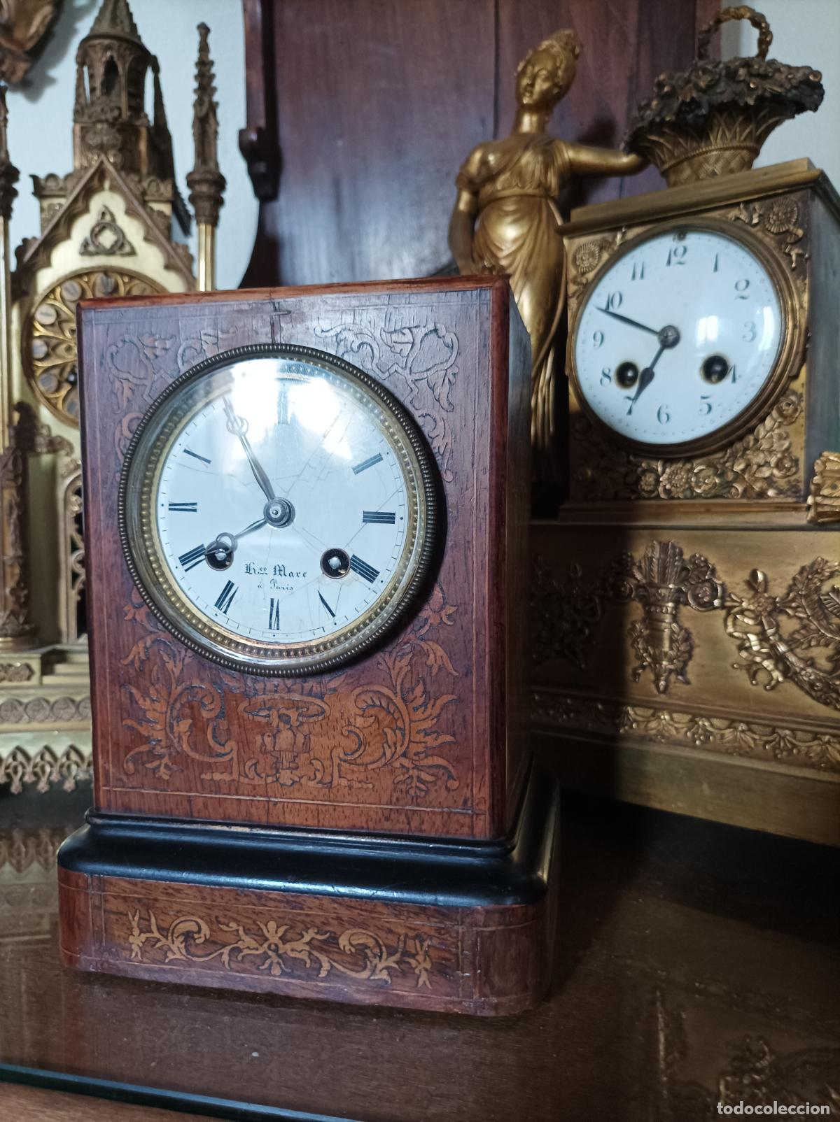 Relojes de carga manual: Reloj de sobremesa marqueteria. - Foto 1