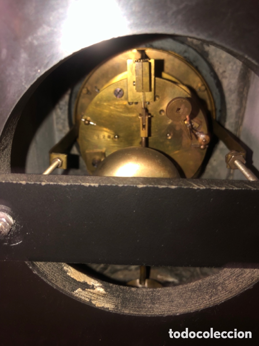 Relojes de carga manual: Antiguo reloj con guarnici&oacute;n - Foto 6