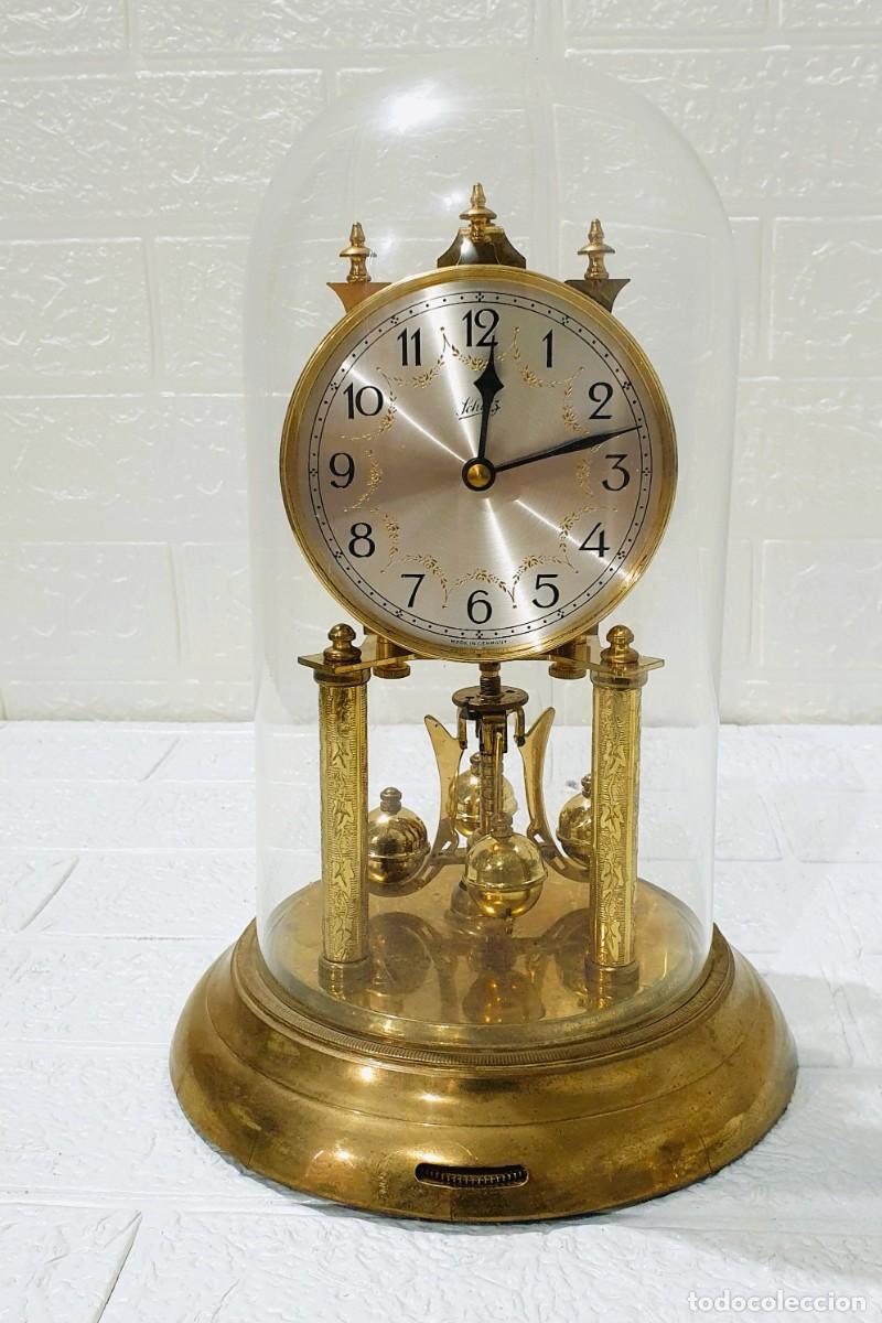 Relojes de carga manual: Reloj p&eacute;ndulo de torsi&oacute;n con fanal - Foto 1