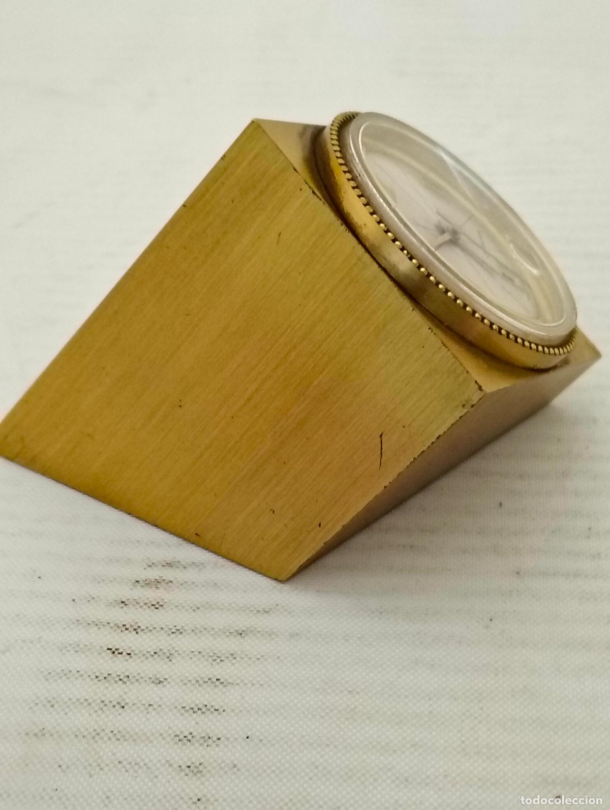 Relojes de carga manual: RELOJ SOBREMESA MARCA JAGUAR, FUNCIONA - Foto 2