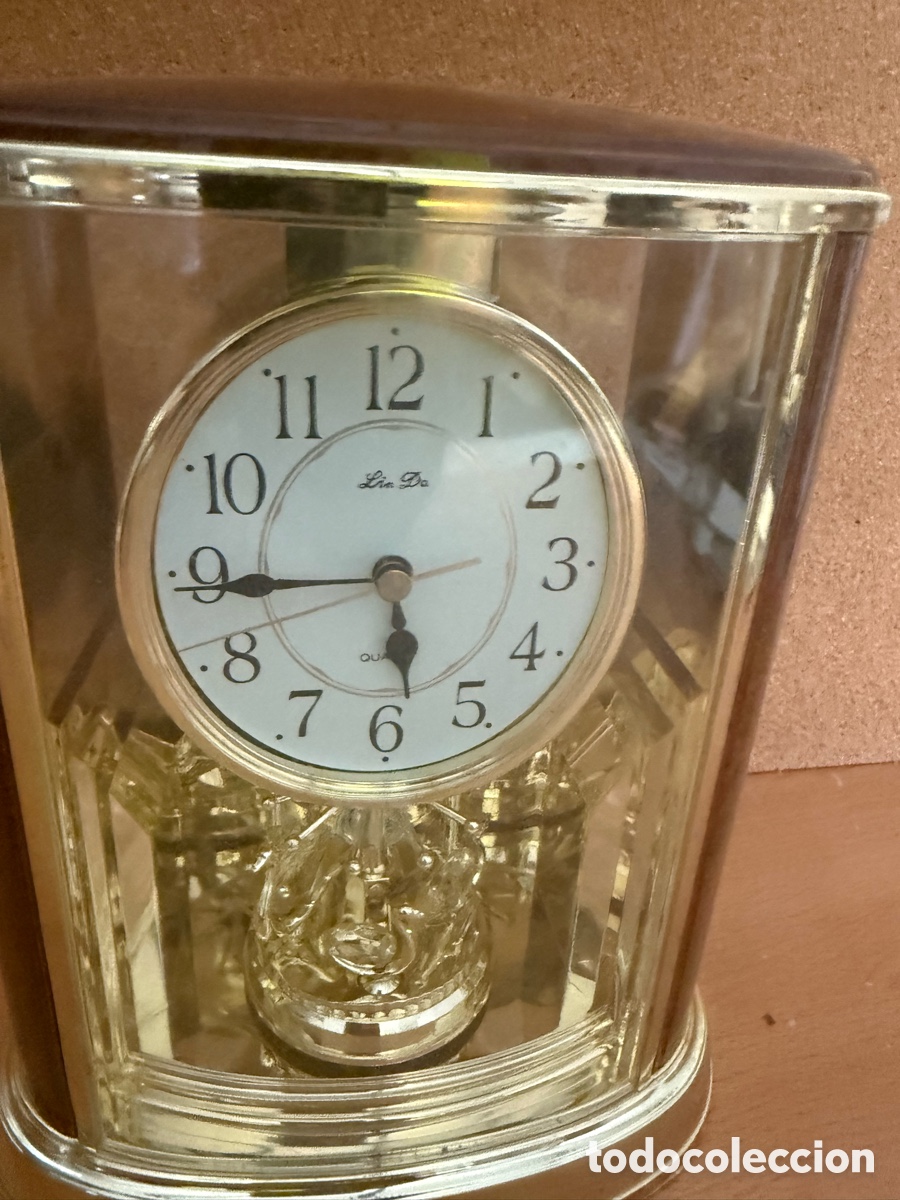 Relojes de carga manual: Rejo de mesa antiguo - Foto 2