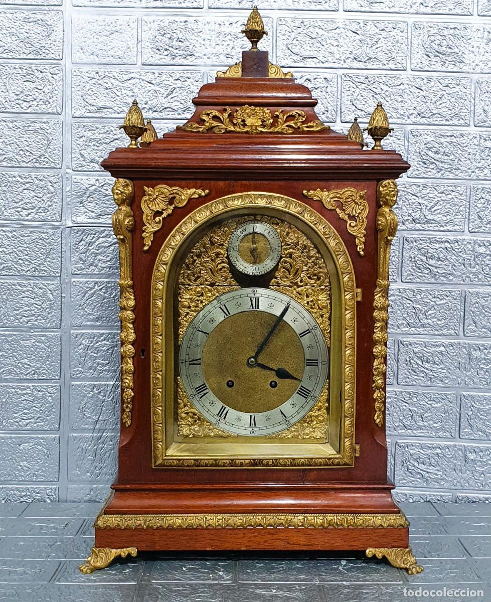 Relojes de carga manual: Reloj de sobremesa en caoba y bronce - Foto 1
