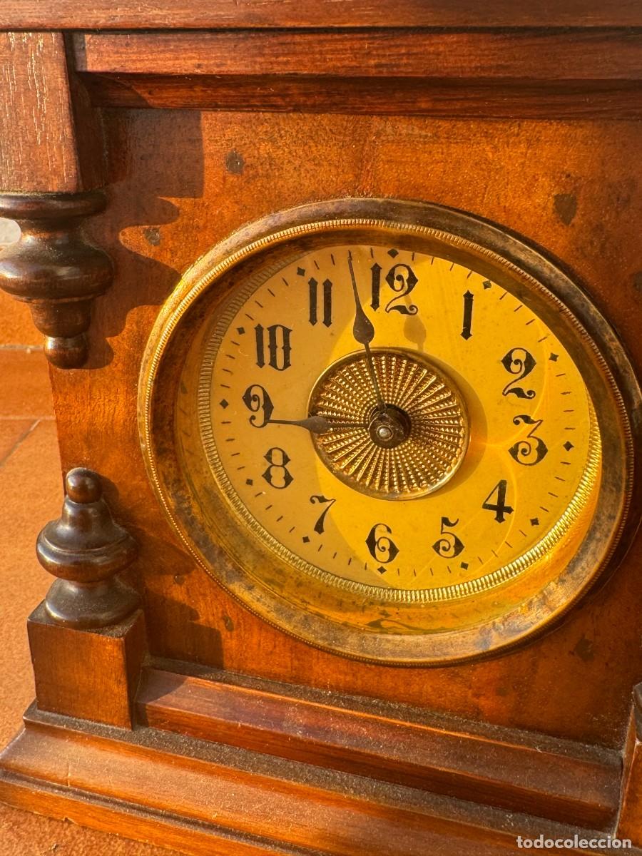 Relojes de carga manual: Antiguo reloj sobremesa - Foto 2