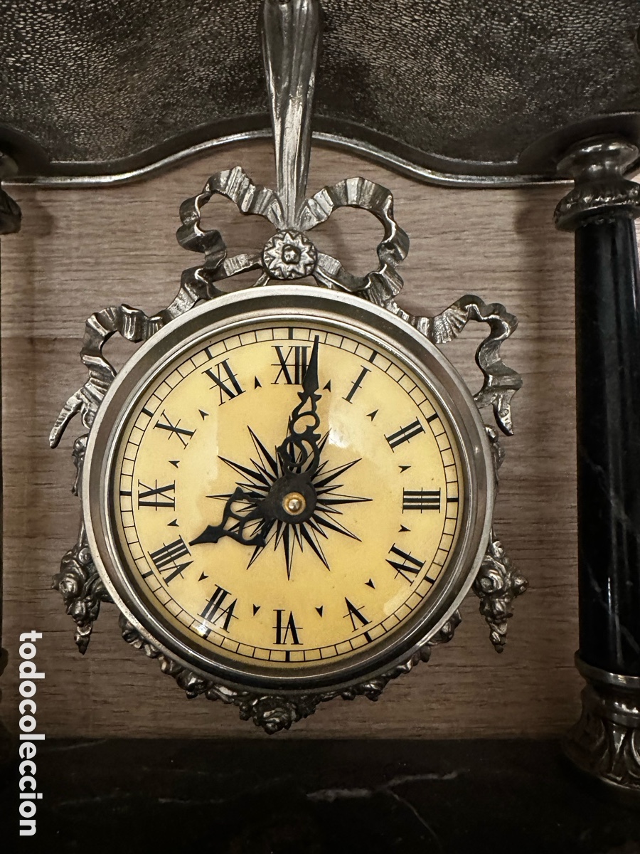 Relojes de carga manual: Guarnici&oacute;n m&aacute;rmol negro - Foto 4