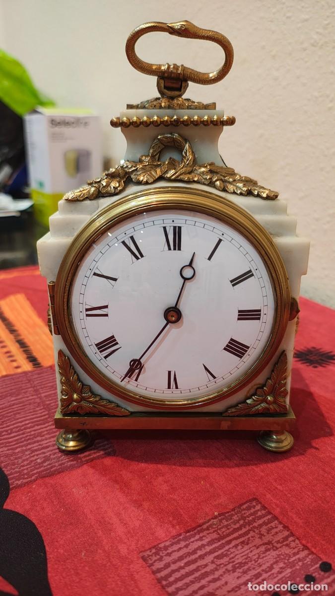 Relojes de carga manual: Reloj de mesa de marmol - Foto 1