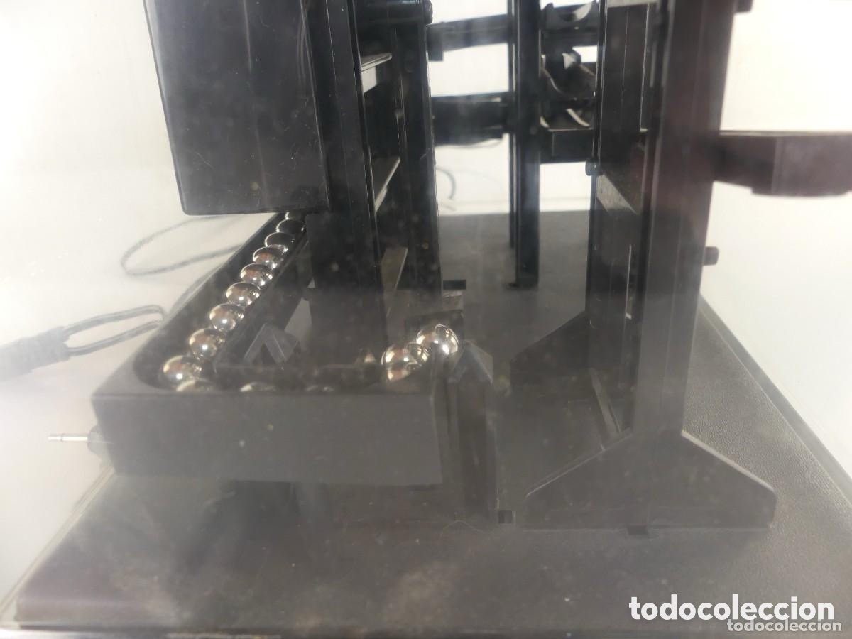 Relojes de carga manual: Reloj de bolas dif&iacute;cil de encontrar - Foto 3