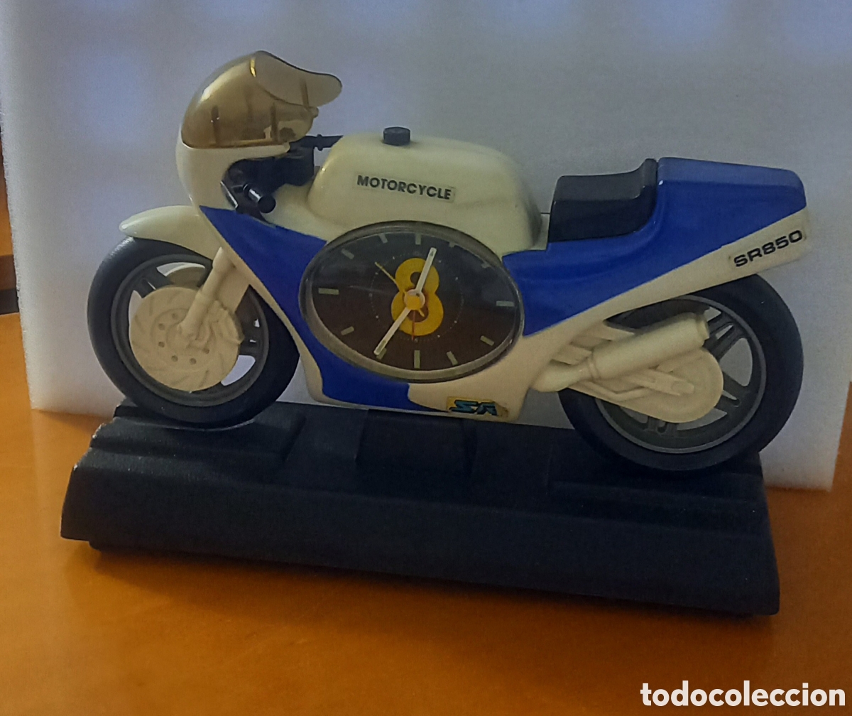 Relojes de carga manual: Vintage Reloj/Moto de sobremesa vintage