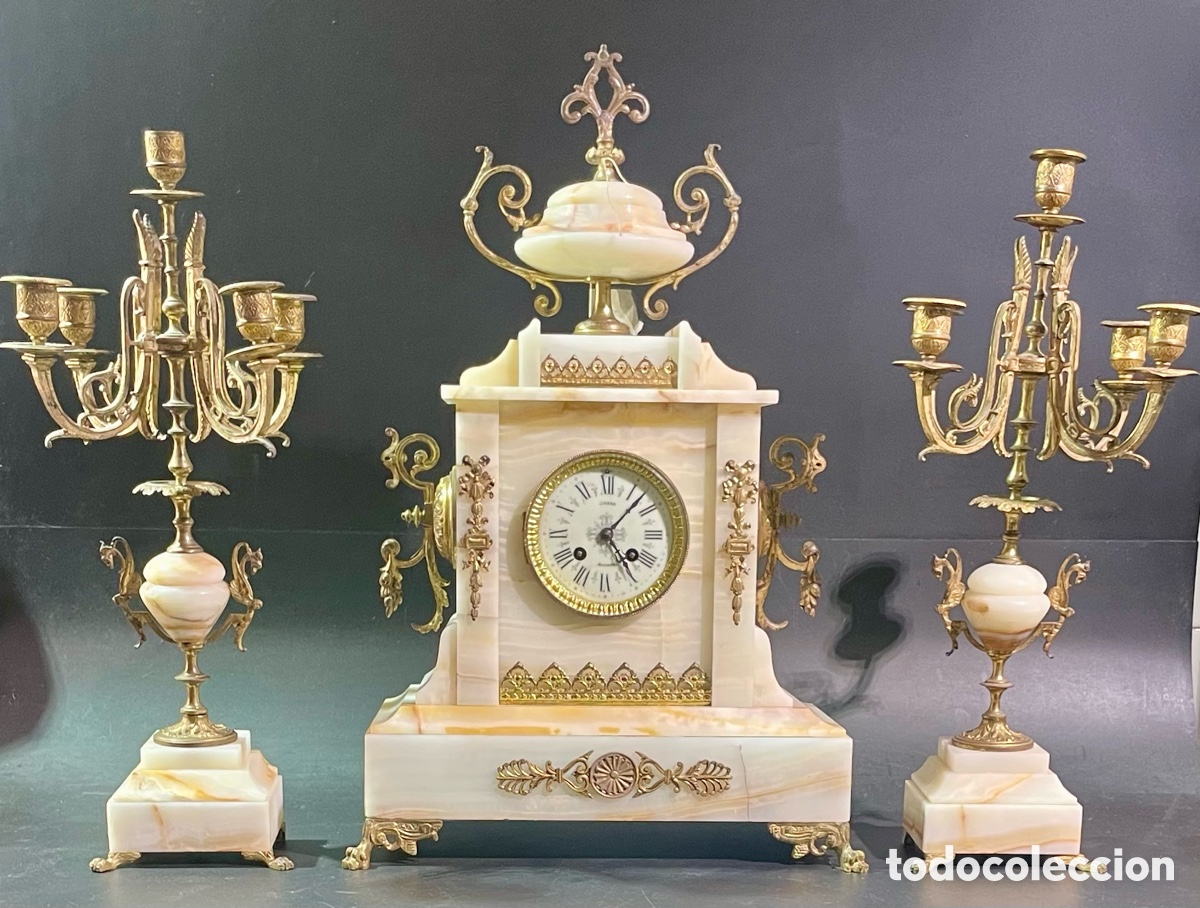 Relojes de carga manual: Reloj Antiguo de M&aacute;rmol y Bronce - Foto 1