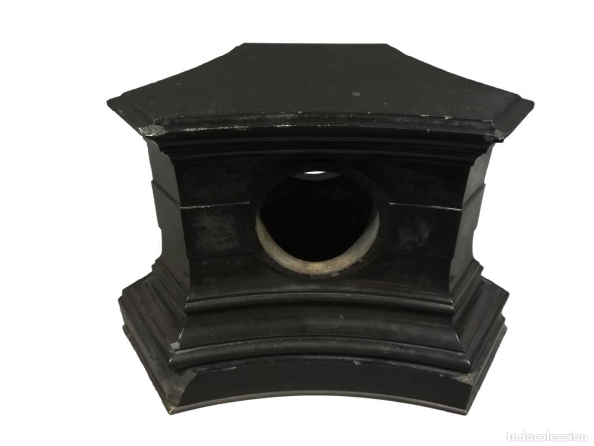 Relojes de carga manual: BASE DE RELOJ DE MARMOL NEGRO - Foto 1