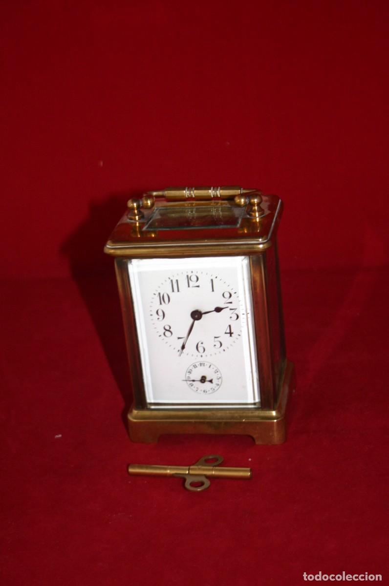 Relojes de carga manual: Reloj de Carruaje despertador.