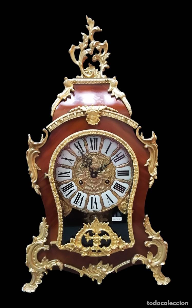 Relojes de carga manual: RELOJ SOBREMESA MADERA Y BRONCE DORADO MAQUINA FRANZ HERMLE