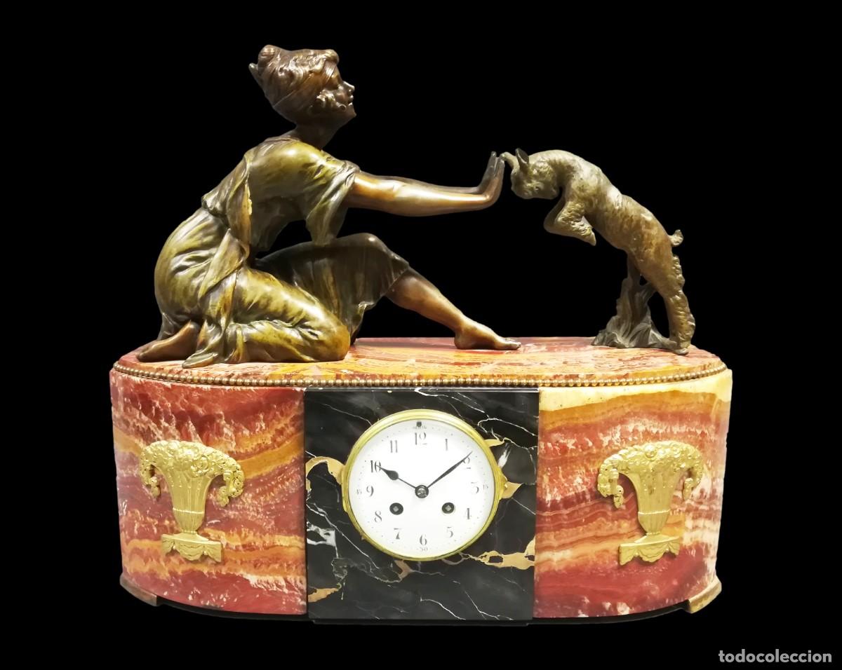 Horloges &agrave; remontage manuel: RELOJ DE SOBREMESA