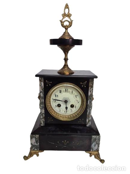 Relojes de carga manual: Reloj de Sobremesa Napole&oacute;n III, Francia - M&aacute;rmol y Bronce - Funciona - S.XIX - con Llave de Cuerda