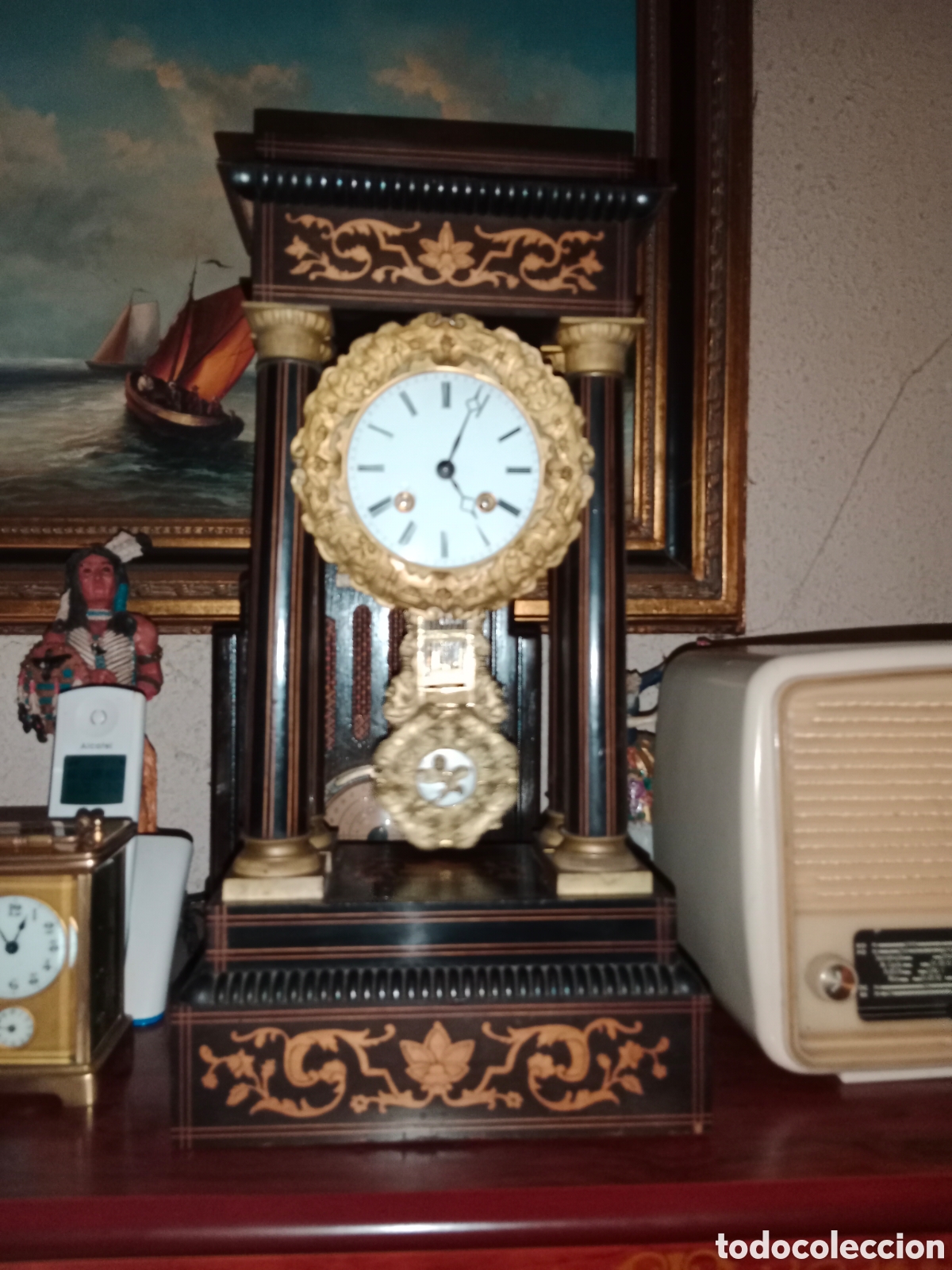 Relojes de carga manual: Reloj de sobremesa de columnas funcionando. Ver fotos y descripci&oacute;n..