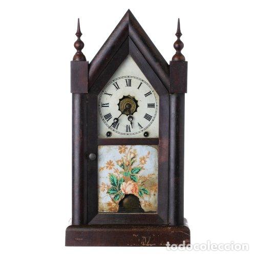 Relojes de carga manual: Reloj de capilla - siglo XIX