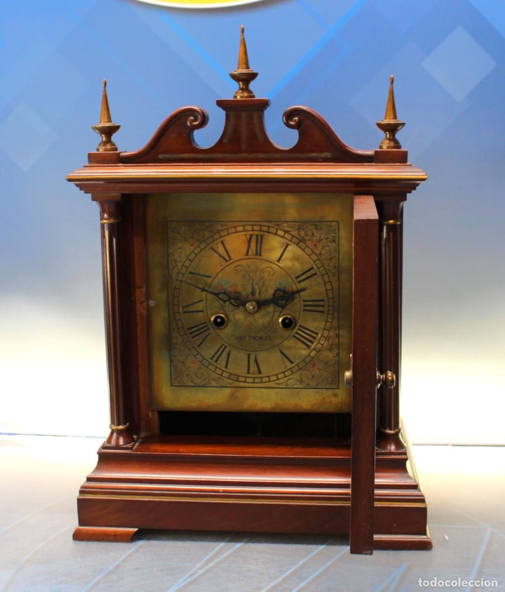 Relojes de carga manual: Antiguo reloj de sobremesa Seth Thomas. Con p&eacute;ndulo y llave. - Foto 5