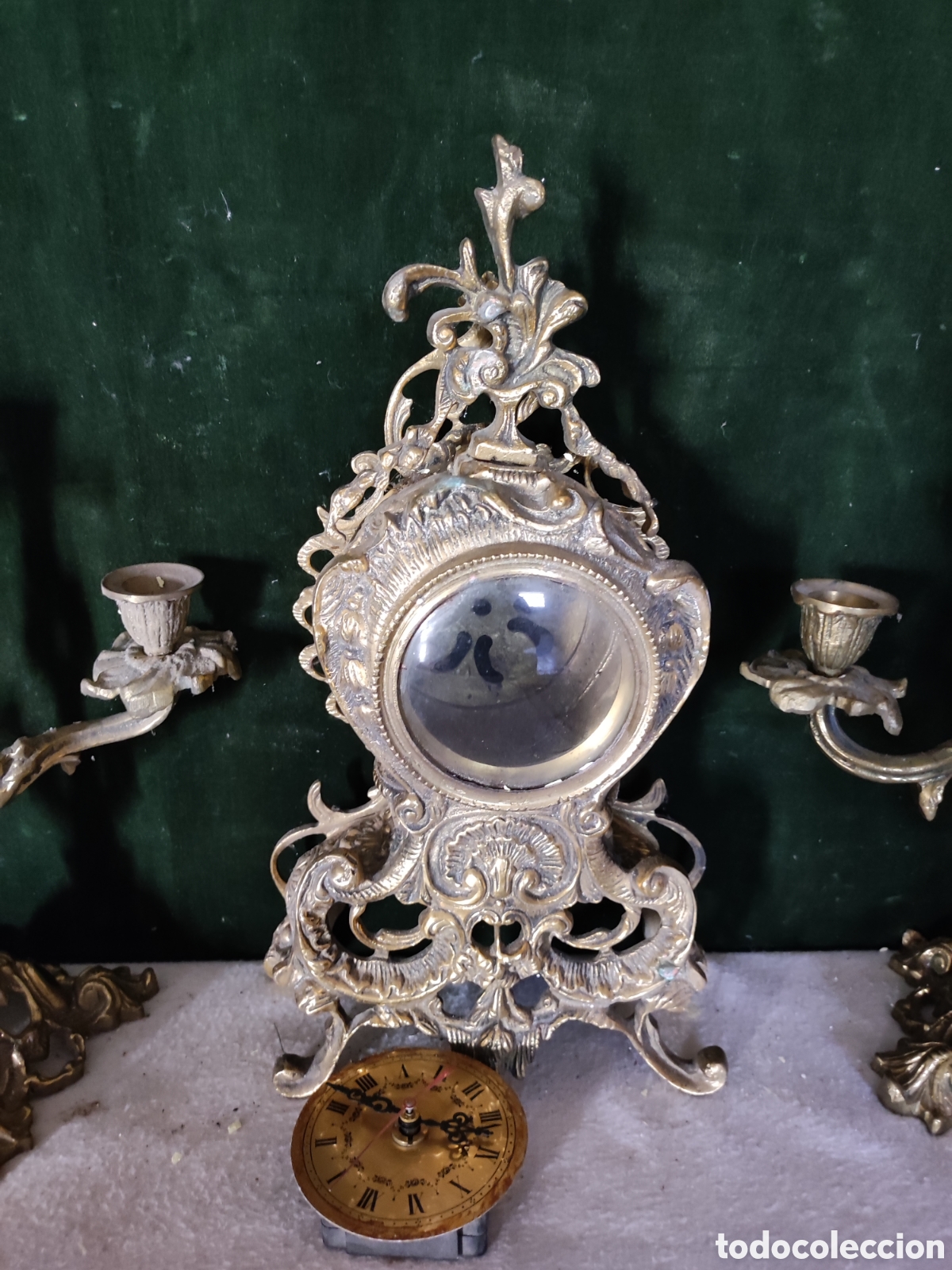 Relojes de carga manual: Guarnici&oacute;n de candelabros y reloj - Foto 3