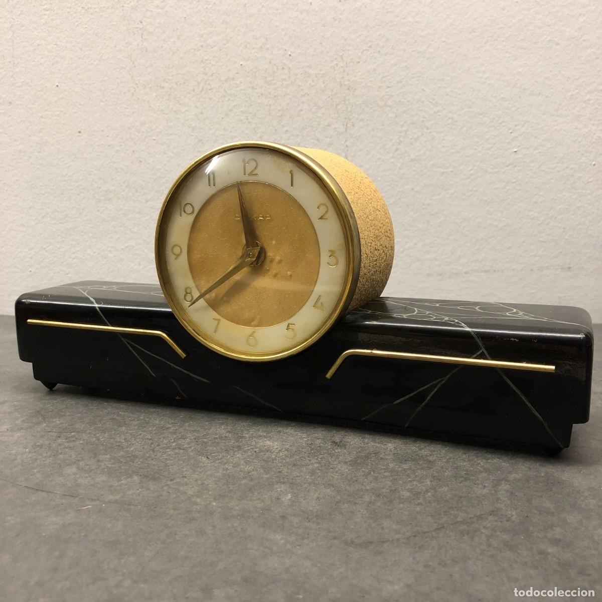 Relojes de carga manual: ANTIGUO RELOJ DE SOBREMESA DE CARGA MANUAL - DOKAP - PRECISA REVISI&Oacute;N - 15 X 32 CM / 493