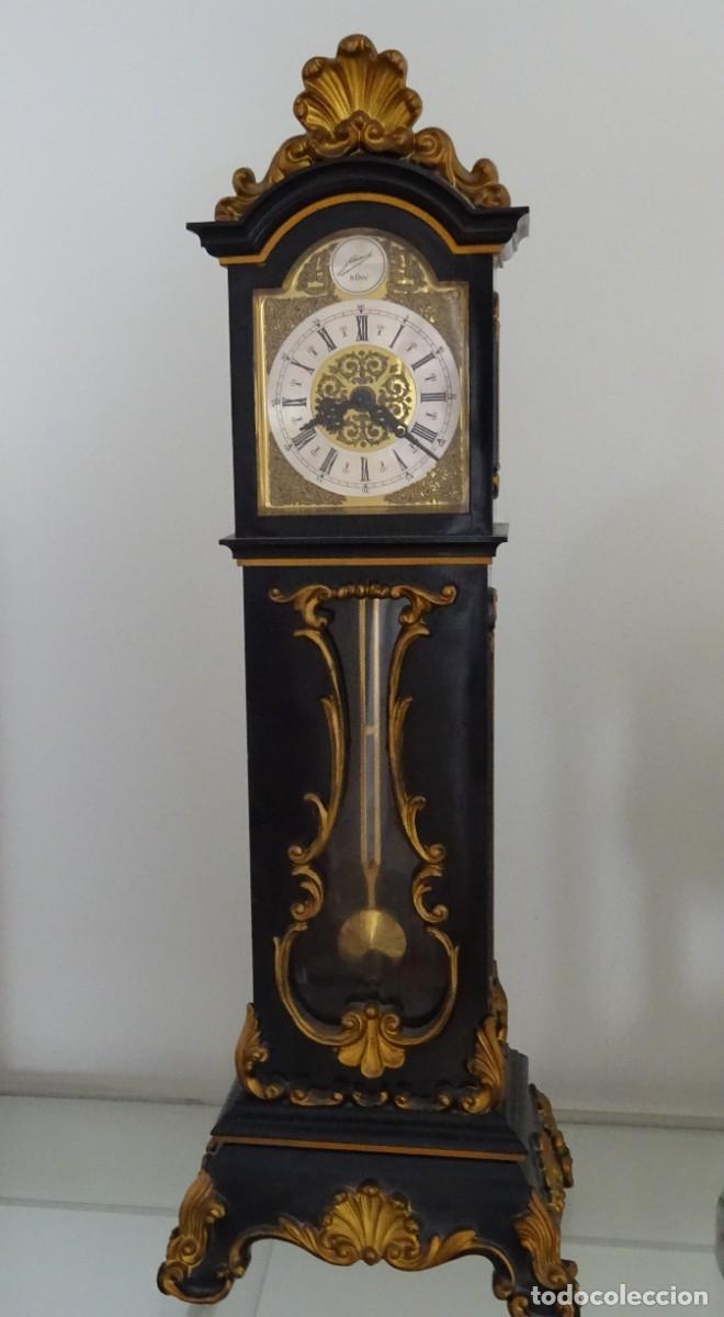 Relojes de carga manual: RELOJ DE PIE MINIATURA ESTILO ANTIGUO DE SOBREMESA,A CUERDA FUNCIONANDO, MARCA SCHMID 8 DAY, GERMANY