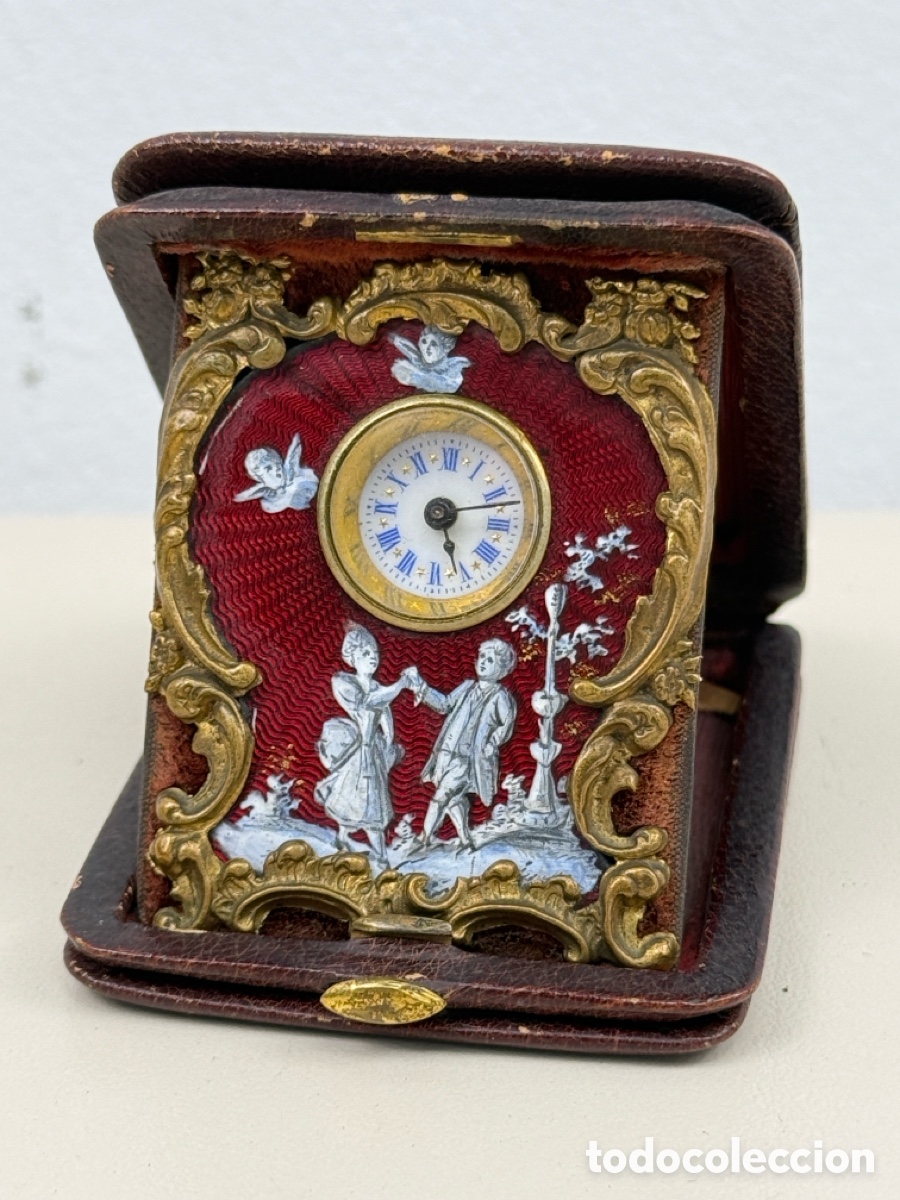 Relojes de carga manual: Espectacular reloj joya miniatura en lat&oacute;n dorado y esmaltes. Sobremesa o viaje.