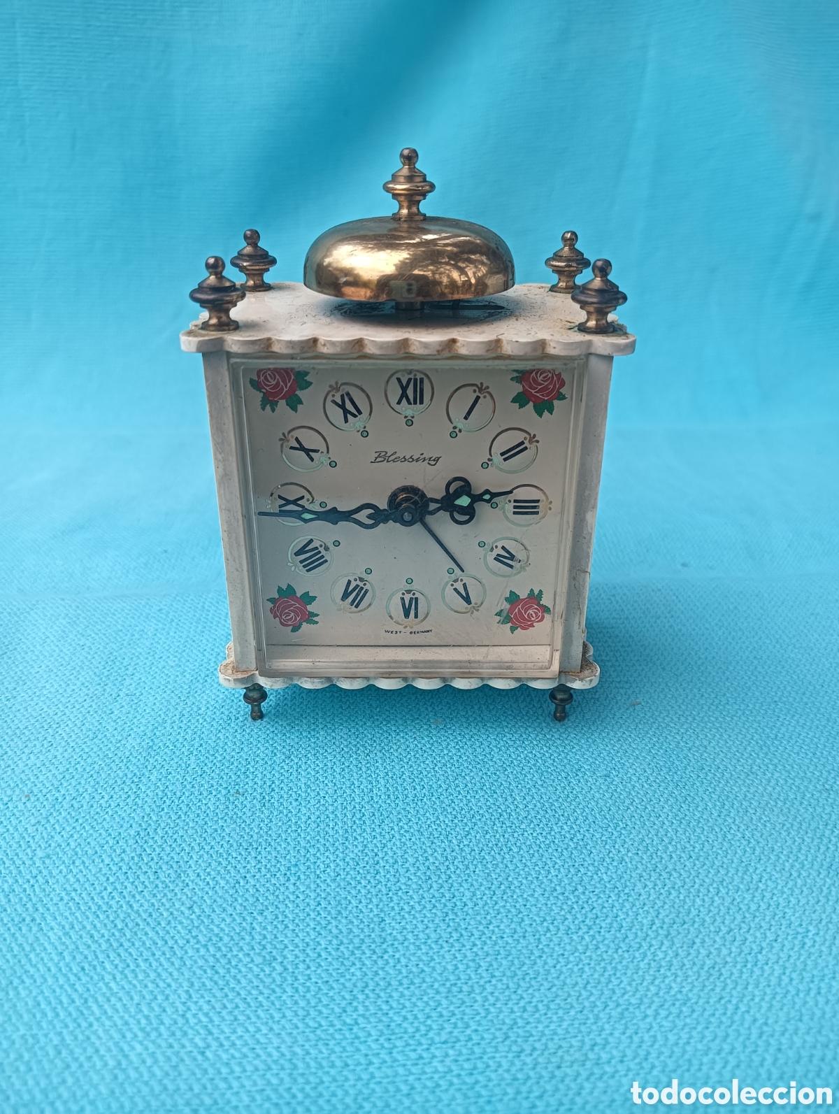 Relojes de carga manual: Antiguo reloj despertador Blessing