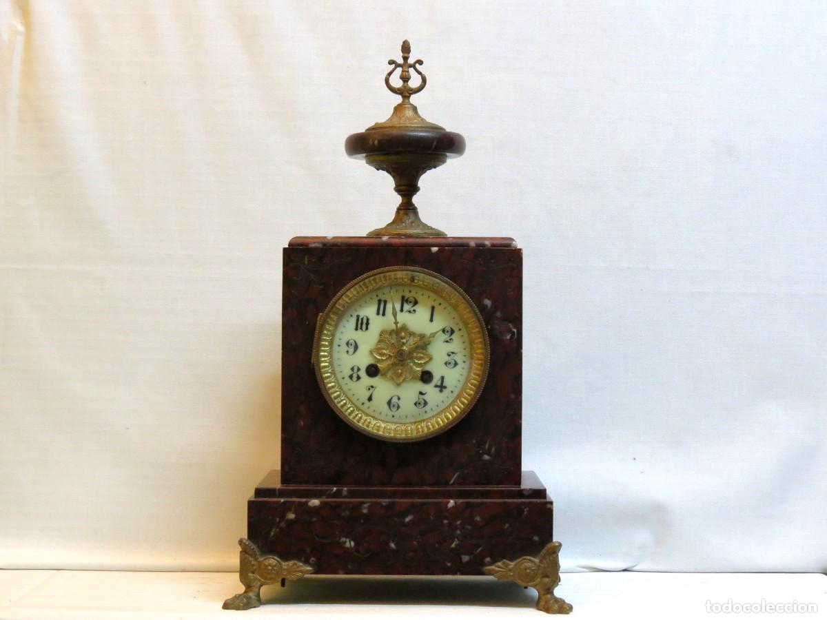 Relojes de carga manual: Rel&oacute;gio franc&ecirc;s S&eacute;c. XIX em m&aacute;rmore &rdquo;Rouge de Griotte&rdquo;; Marca: Japy Freres Med d' honner;
