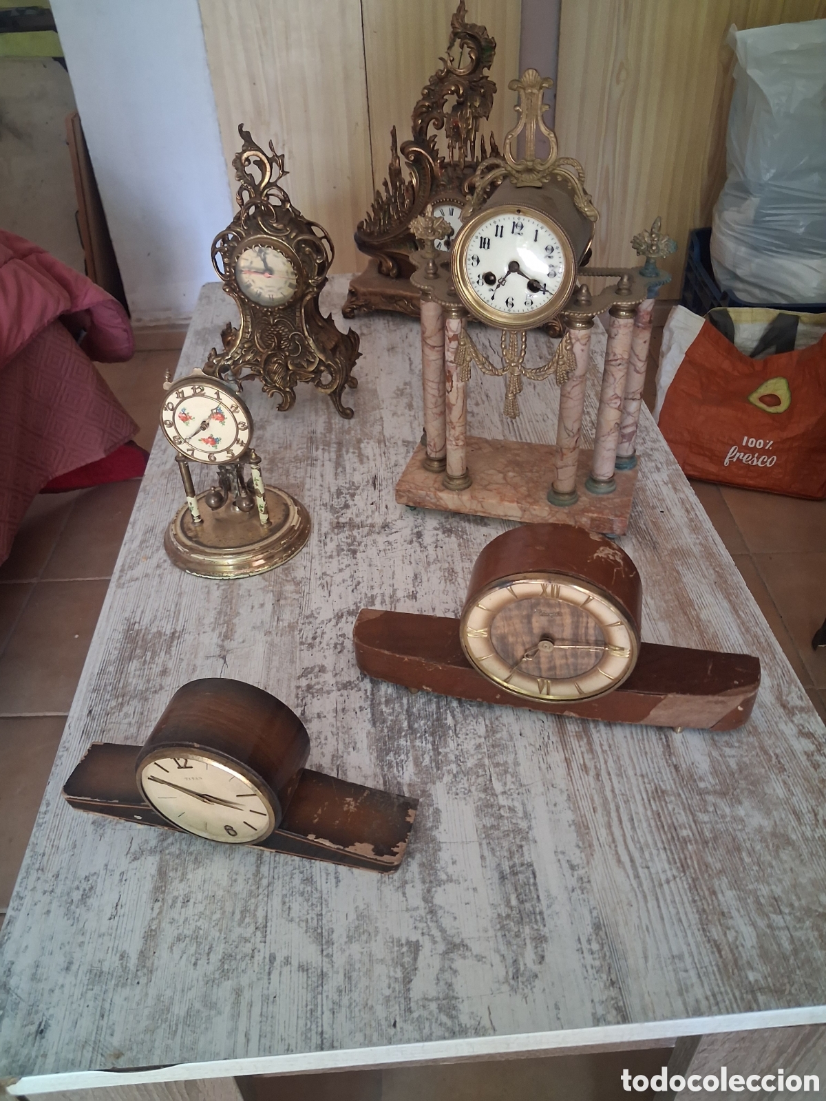 Relojes de carga manual: IMPRESIONANTE LOTE DE SEIS RELOJES DE MESA D MADERA Y BRONCE