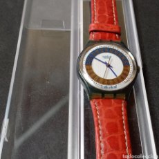 Relógios - Swatch: RELOJ DE PULSERA SWATCH FABRICADO EN SUIZA REFERENCIA GM 119 CAMPANA 24 HORAS - FUNCIONA. Lote 330153643