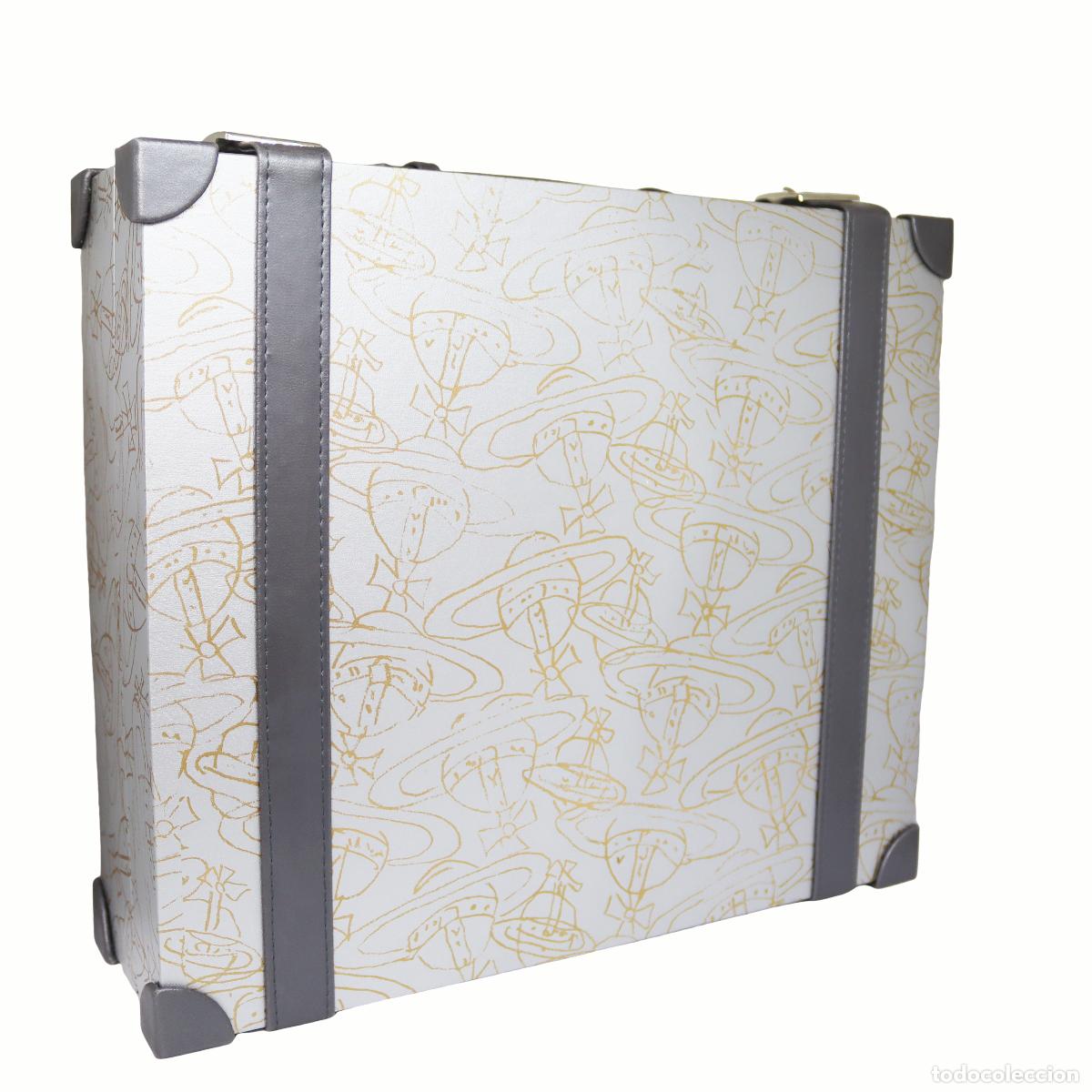 Rel&oacute;gios - Swatch: 2001 - SWATCH THE CLUB - VIVIENNE WESTWOOD FLYING TIME - modelo GW101P