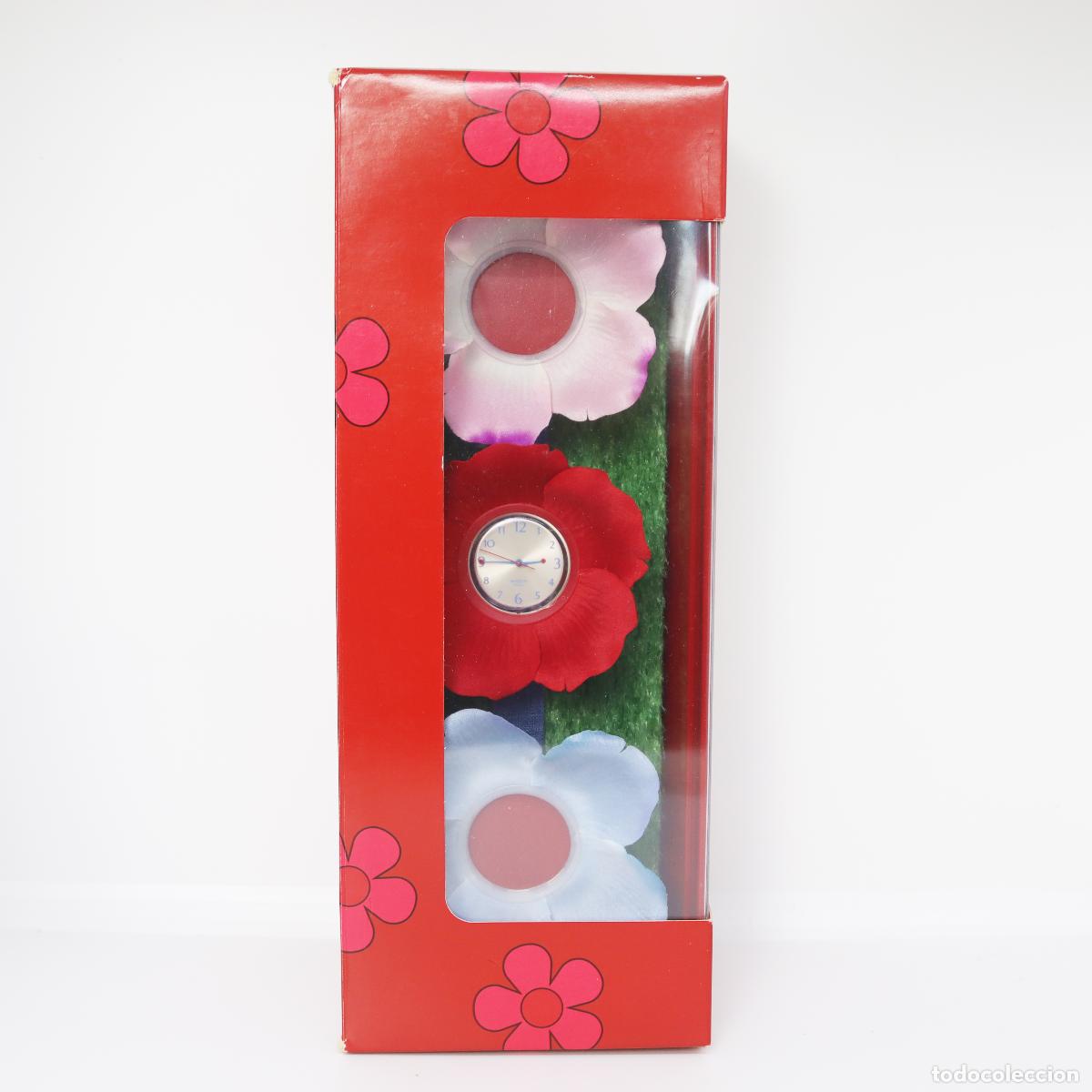 Rel&oacute;gios - Swatch: 2003 - SWATCH THE CLUB - FLOWER ON YOU - modelo GS109PACK