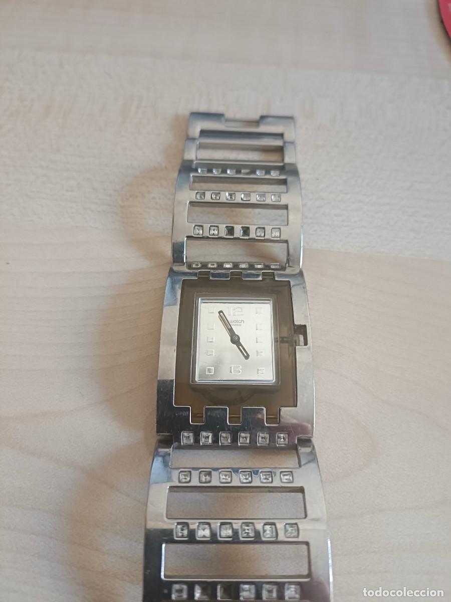 Relojes - Swatch: SWATCH* RELOJ ANALOGICO MUY BONITO, PLATEADO, PARA MU&Ntilde;ECA DELGADA, CON BRILLOS