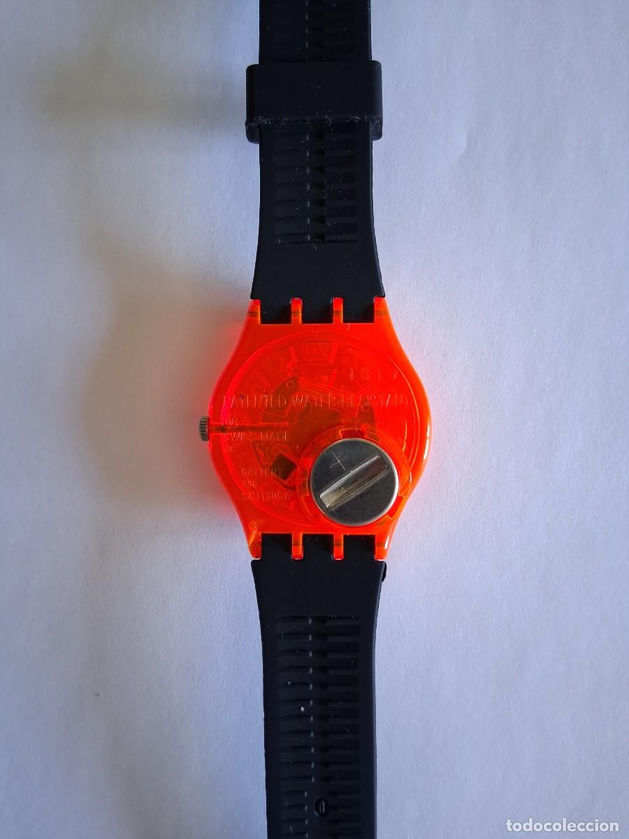 Relojes - Swatch: Reloj Swatch Gent Abricotier Rojo - Foto 5